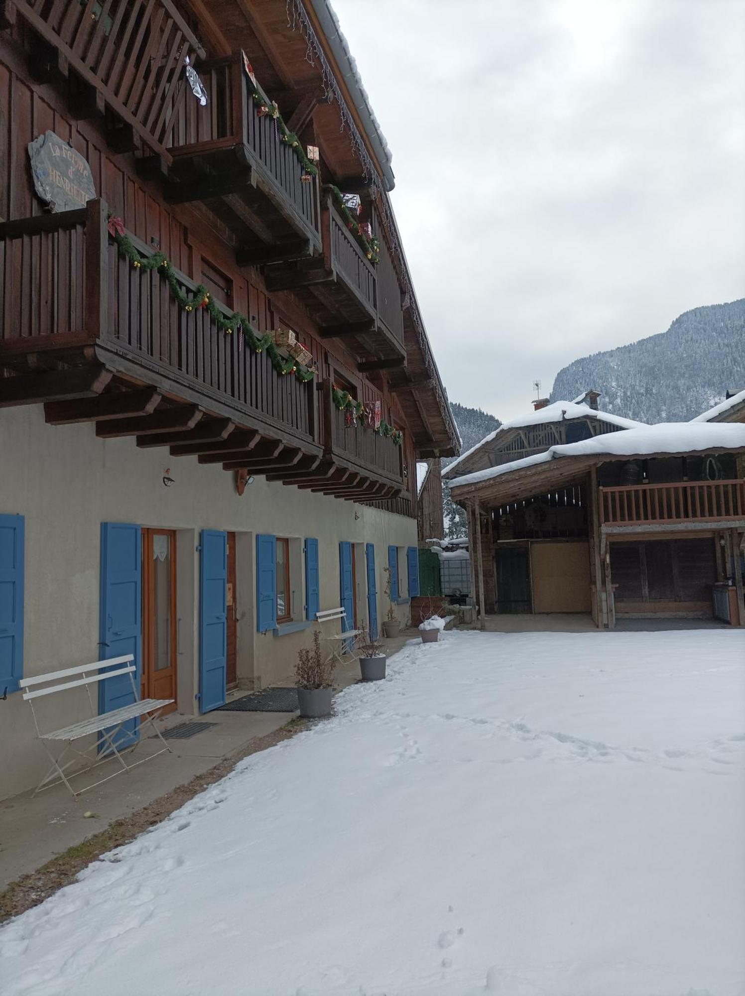 Chalet La Ferme D'Henriette, A Samoëns Zewnętrze zdjęcie